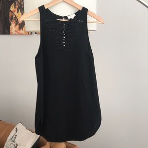 Aritzia Wilfred Sleeveless Blouse w/Cut-Out Detailing